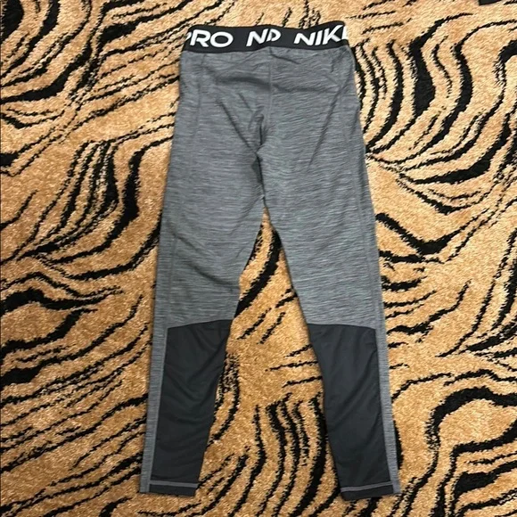 Nike Pro Dri-Fit Leggings- S - Picture 2 of 3